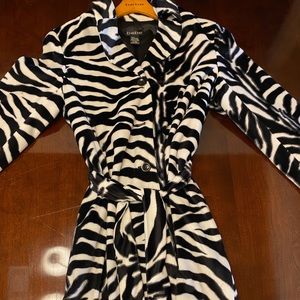 bebe zebra coat sz L
